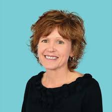 To wrap up Women's History Month, we sat down with Sarah Mason, Director of  Communications Planning, to talk about how women at Leaf Home inspire her  every day. She glowed as she