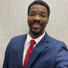 🔁 @thedailyshow Charlamagne Tha God (@cthagod) knows Republicans aren't  looking for a president, they're looking for a daddy