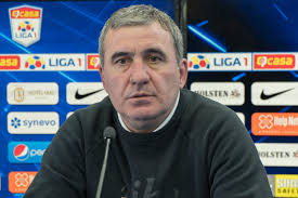 Deși nu excela la capitolul viteză, se orienta excelent în teren și reușea să fie prezent în bune poziții de joc, ceea ce îi permitea fie să paseze decisiv, fie să șuteze cu succes de la. Adevarul Despre Presupusa Problema De Sanatate A Lui Gheorghe Hagi Onlinesport Ro