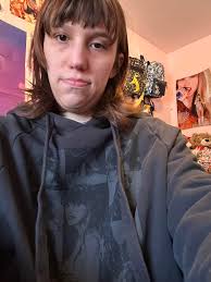 Child influences nanny's Taylor Swift merchandise choices