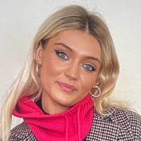 4800+ "Scarlett '" profiles