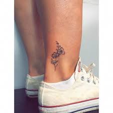 Tatouage orchid est principalement porté par les femmes parce orchidée signifie la beauté des femmes. Tattoo Tattoodesignssimple Foot Tattoos Tattoos Anklet Tattoos