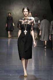 Negozio dolce e gabbana vestito pizzo online provenuto dalla cina. Scopri Come Indossare Il Pizzo Nero Donna Moderna