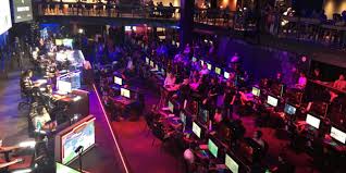 All fun (free) amateur pro. 3 000 Weekly Fortnite Tournament Hyperx Esports Arena Las Vegas Travelupdate