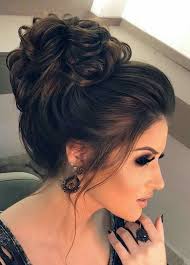 The summer hairstyle for long hair. Pin By Chaymaelaghzaoui On Coiffure Mariage Hair Styles Strapless Dress Hairstyles Long Hair Styles