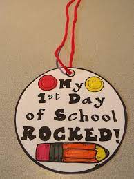 Could Use This And Have The Children Decorate It And Tell Us What They Liked The Best Abou First Day Of School Activities Preschool First Day School Activities