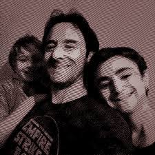 Dana Schuman's Instagram, Twitter & Facebook