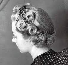 Pricheski 1940 H Godov Istoriya I Foto Vintage Hairstyles 1940s Hairstyles Hair Styles
