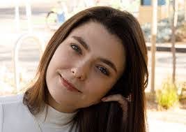 Melanie Chastain's Instagram, Twitter & Facebook