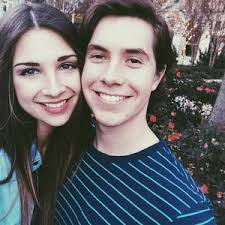 Hailee Hunn and Alec Wallace's Wedding Registry