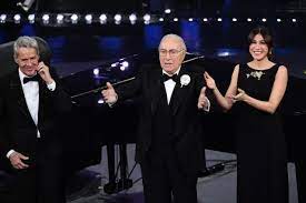 Sanremo music festival on february 7, 2018 in sanremo, italy. Pippo Baudo Il Piu Amato Di Sanremo Anche Da Ospite Il Presentatore E Amatissimo