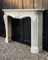 Cheminee De Style Louis Xv En Marbre De Carrare Cheminees Anciennes In 2021