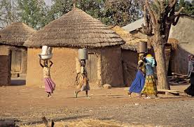 It's sunny equatorial climate and fertile. Ghana Ev Karmelmission