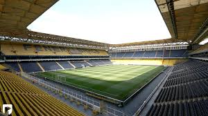 Created an arsenal zoom background for those who are still wfh! 30 Football Soccer Stadium Zoom Backgrounds Weaselsfc