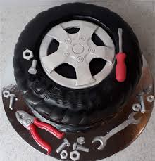 Weitere ideen zu reifenkuchen, kuchen, motorradkuchen. Autoreifen Motivtorte