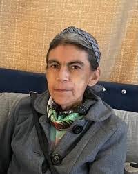 Gloria Marron's Instagram, Twitter & Facebook