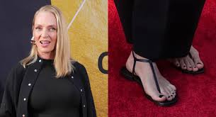 Uma Thurman Flexes Her Feet in Thong Sandals at Pulp Fiction 30th  Anniversary Reunion