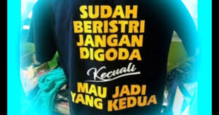 Gambar Baju Sablon Tulisan Keren Tulisan Lucu Dan Keren Di Baju Kaos Yang Bikin Ngakak Terlengkap Informasi Tentang Baju Sablon Keren Ya Di 2020 Gambar Tulisan Lucu