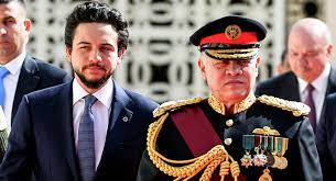 نستعرض معكم موعد التقديم في التمريض العسكري ذكور واناث 2020 وشروط التقديم من خريجي المرحلة الثانوية للتطوع في المعاهد الصحية التمريض العسكرية 2020 وأماكن سحب وتقديم الملفات في القاهرة والمحافظات ، كذلك الأوراق المطلوبة والتعيين في القوات. Ù…Ù„Ùƒ Ø§Ù„Ø£Ø±Ø¯Ù† ÙŠØ±ØªØ¯ÙŠ Ø§Ù„Ø²ÙŠ Ø§Ù„Ø¹Ø³ÙƒØ±ÙŠ ÙˆÙŠØ²ÙˆØ± Ù…Ù‚Ø± Ø§Ù„Ø¬ÙŠØ´ Sputnik Arabic
