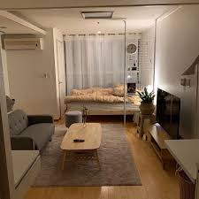 Trotzdem können auch und gerade kleine räume sehr gemütlich eingerichtet werden. Pin Von Stehfuhnee Auf Home Wohnung 1 Zimmer Wohnung Wohnung Einrichten