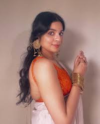 Agnieszka Bobek's memorable encounter with a Thai siren