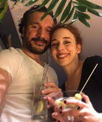 Elif sönmez was born in 1978 in istanbul, turkey. Karadayi Elif Sonmez With Husband Facebook