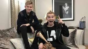 Andreas tix haukeland stakk av med den gjeveste prisen av dem alle under kveldens spellemannpris. Arets Spellemann Marcus Og Martinus