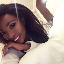 There were a few queries on google and once pearl replied on twitter regarding this. Pearl Modiadie And Fiance Back Together After Broken Engagement