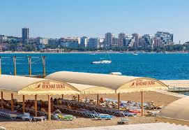Free online jigsaw puzzle game Gelendzhik 2021 Opisanie Foto Na Karte S Cenami