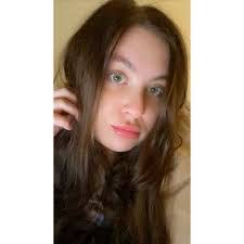 Abby Maxwell's Instagram, Twitter & Facebook