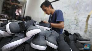 Gaji di pabrik sepatu nike sukabumi. Ternyata Ini Pemicu Phk Massal Pabrik Sepatu Buyer Nike