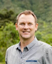 Board Members — Wai'alae School Foundation