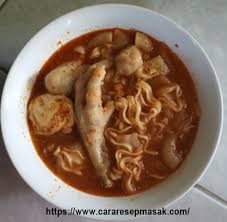 Tambahkan sedikit air dan masukkan kerupuk bawang, bakso dan sosis. Cararesepmasak Com Kumpulan Resep Masakan Makanan Dan Tutorial Memasak