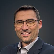 Find Canada's Top Real Estate Agents