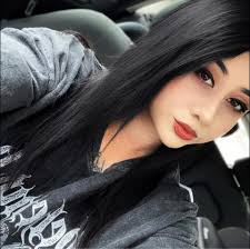 Is Spirit Halloween in Simi Valley open now?