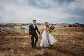 Find a wedding florist near bay area, ca. Elopement Wedding Bouquet Floral Arrangement San Francisco Bay Area Bell Trunk Flowers Bell Trunk Flowers