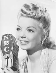 GI Nightingale Bob Hope nickname Francis Langford, “GI Nightingale.On the  right was here her and Bob Hope at the USO tour in Europe during WWII.She  did her best entertain the troops for