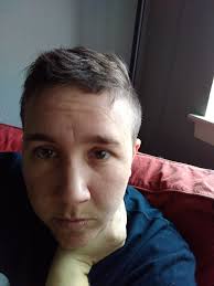 Feral community leader introduces themselves and shares personal updates