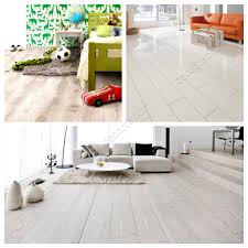 Açık parke kullanım bakımından oldukça rahattır tozu ve kiri belli etmez, sık temizlenmesi gerekmez. En Cok Tercih Edilen Parke Renkleri 2021 Parke Renkleri Ve Isimleri