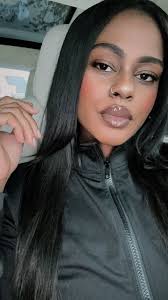 Are there any teenage girl communities or art communities in Charles County?