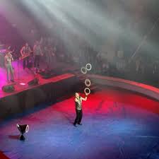 Circus circus las vegas is a hotel, 123,928 sq ft (11,513.3 m2) casino, and rv park located on the las vegas strip in winchester, nevada.1 it is owned and operated by mgm resorts international. Photos At Circul De Stat Din ChiÈ™inÄƒu Circus