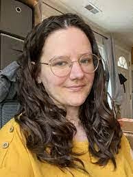 Susan Kasprowicz's Instagram, Twitter & Facebook