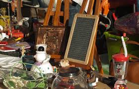 Un choix important de meubles et d'objets de décoration vous est proposé notre brocante, deconuts, est l'adresse incontournable de perpignan ! Brocante Chateauneuf Sur Cher Samedi 1 Mai 2021