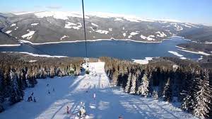 Vidra (14 km distanta pana la transalpina ski resort). Inchis De SÄƒrbÄƒtori Domeniul Schiabil Transalpina Ski Resort Se IneacÄƒ In NeputinÈ›Äƒ NesimÈ›ire È™i BÄƒtaie De