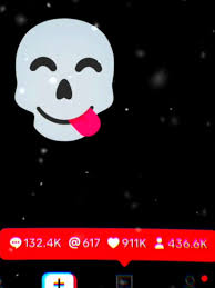 Giant Iron Pot Dining Experience at Happy Valley Village