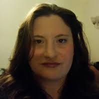 Kay Waller's Instagram, Twitter & Facebook