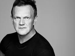 Szwagier zabrał mnie na rower! Ale jazda!... Pierwszy raz od "Kilerów 2"  Wujek na rowerze i żyje... Piękna przejażdżka. Za mną tor na Kolnej.  Ośrodek Przygotowań Olimpijskich dla kajakarzy. Kraków. Wiosenny ścisk!