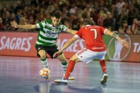 Sporting Goleia No Derby E Aproxima Se Do Benfica Futsal Publico
