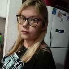 Jane Lavigne's Instagram, Twitter & Facebook