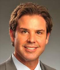 Emmanuel Knight's Instagram, Twitter & Facebook